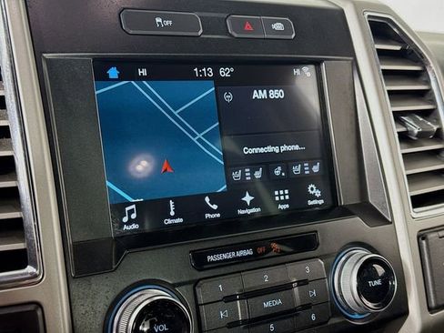 Used 2016 Ford F150 Lariat w/ Equipment Group 502A Luxury image 15