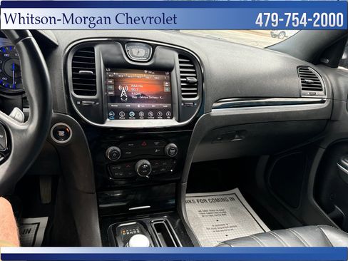 Used 2018 Chrysler 300 S RWD image 24