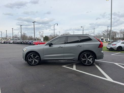 Certified 2025 Volvo XC60 B5 Ultra w/ Protection Package Premier image 4