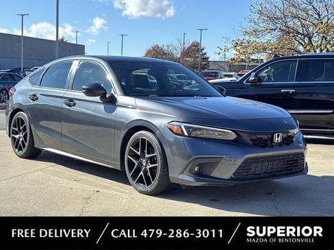 Used 2023 Honda Civic Sport Touring image 1