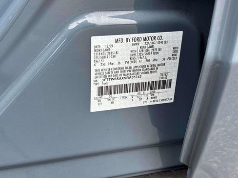 Certified 2025 Ford Maverick Lariat w/ 4K Tow Package image 37