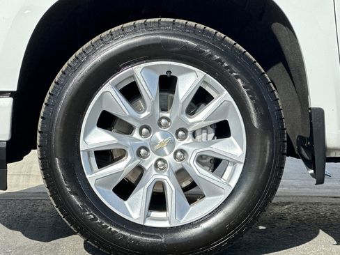 Used 2021 Chevrolet Silverado 1500 Custom image 23