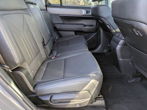 Used 2025 Hyundai Santa Fe SEL image 24