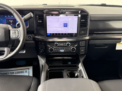 New 2026 Ford F250 Lariat w/ Black Appearance Package AWD/4WD image 11