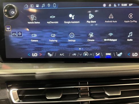 New 2026 Chevrolet Traverse LT AWD/4WD image 13