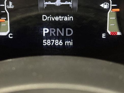 Used 2021 Jeep Wrangler Unlimited Sahara image 6