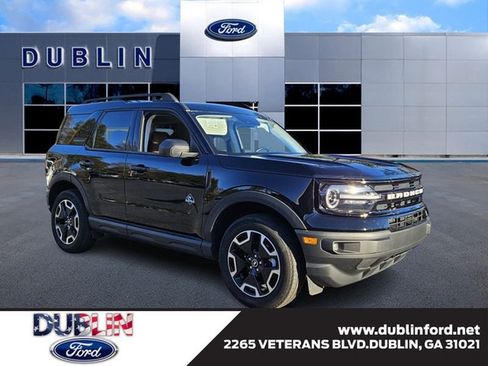 Used 2023 Ford Bronco Sport Outer Banks image 1