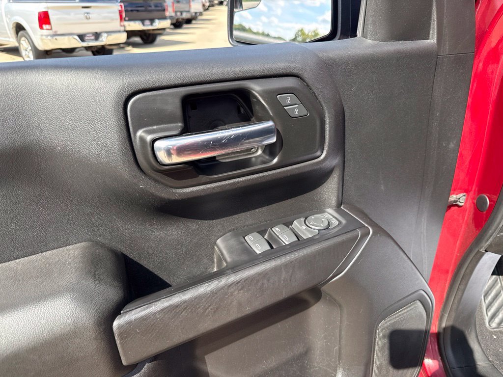 Used 2019 Chevrolet Silverado 1500 Custom Trail Boss w/ Custom Convenience Package AWD/4WD image 21