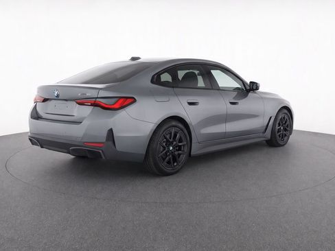 Used 2023 BMW i4 eDrive35 RWD image 6