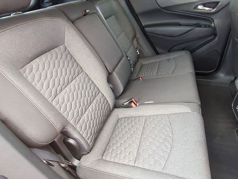 Used 2019 Chevrolet Equinox LT w/ Driver Convenience Package image 19