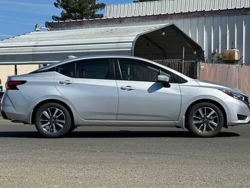 New 2025 Nissan Versa SV w/ Trunk Package image 3