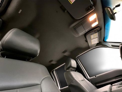 Used 2016 Ford F250 XL w/ XL Appearance Package image 28