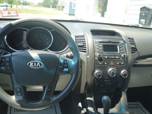 Used 2012 Kia Sorento LX w/ Convenience Pkg AWD/4WD image 30