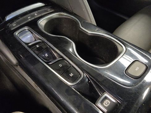 Used 2023 Buick Envision Essence FWD image 26