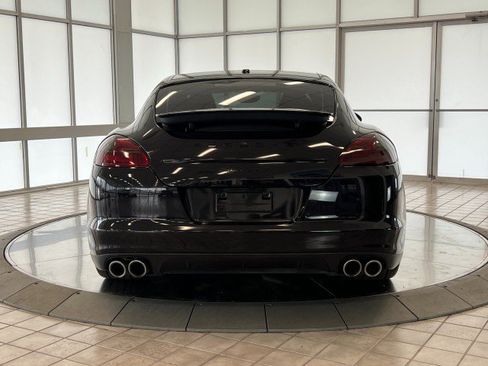 Used 2013 Porsche Panamera 4 image 6