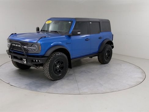 Used 2022 Ford Bronco Badlands image 20
