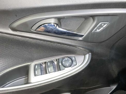 Used 2024 Chevrolet Malibu LT FWD image 23