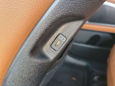 Used 2024 Kia Telluride EX X-Line AWD/4WD image 17