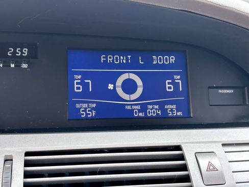 Used 2006 Toyota Avalon XL image 25