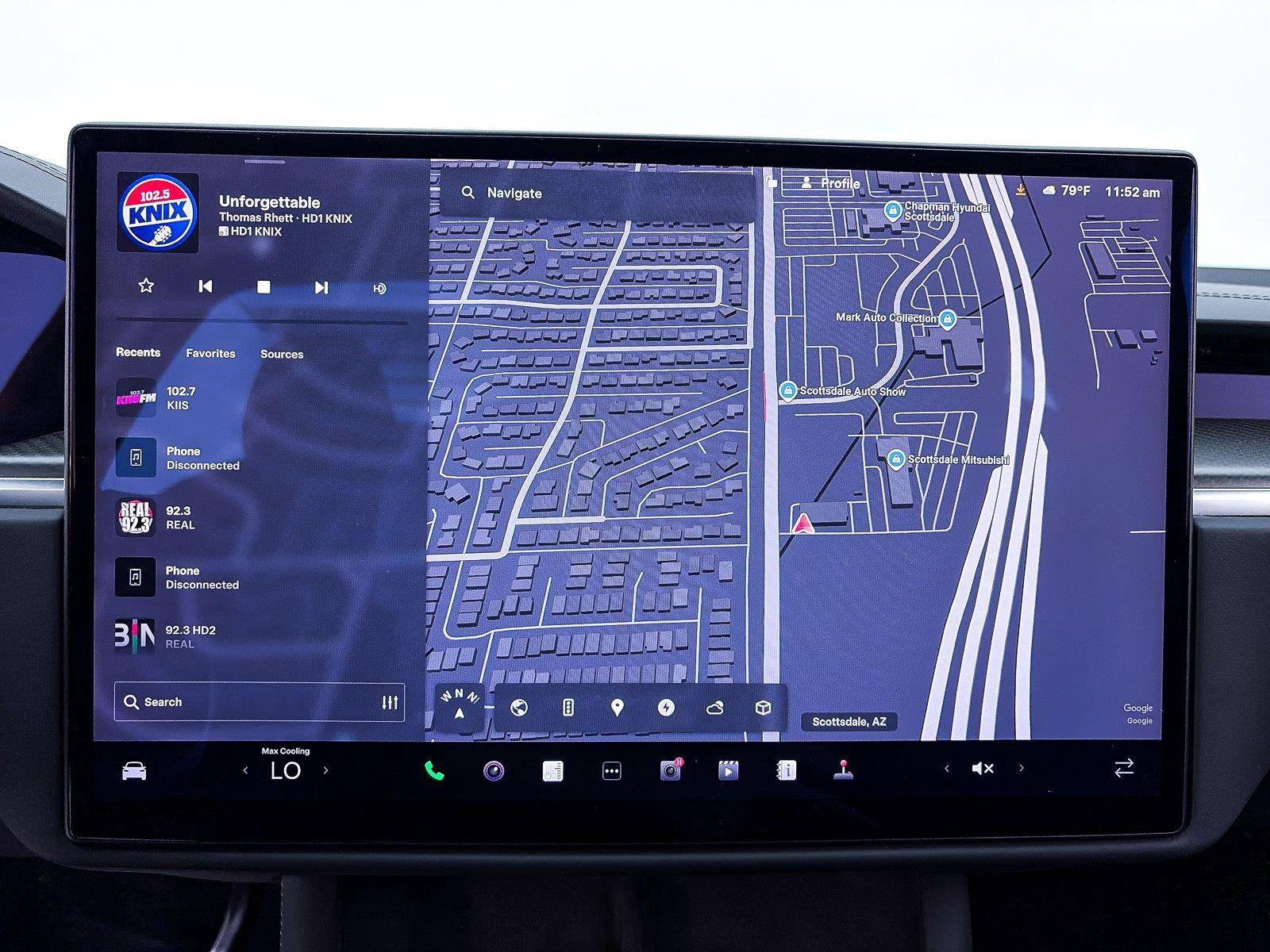 Used 2022 Tesla Model X Plaid AWD/4WD image 4