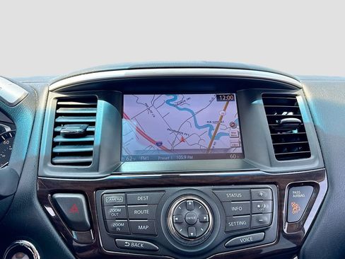 Used 2014 Nissan Pathfinder Platinum w/ Platinum Premium Package AWD/4WD image 27