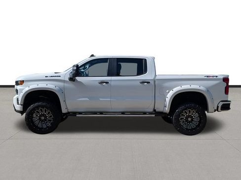 Used 2020 Chevrolet Silverado 1500 Custom w/ Custom Max Trailering Package AWD/4WD image 8