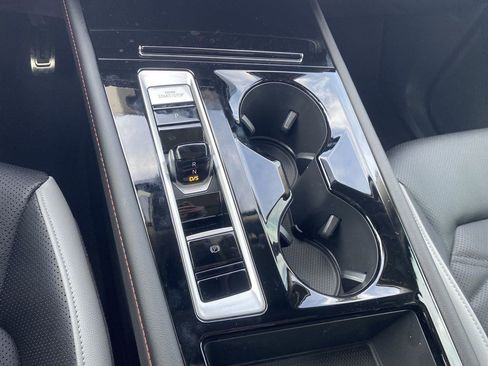 New 2026 Volkswagen Atlas Peak Edition image 26