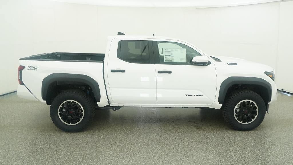 New 2026 Toyota Tacoma TRD Off-Road w/ TRD Off Road Upgrade Package AWD/4WD image 11