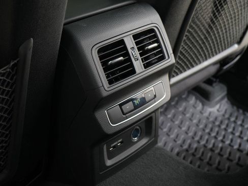 Used 2023 Audi SQ5 Premium Plus image 51