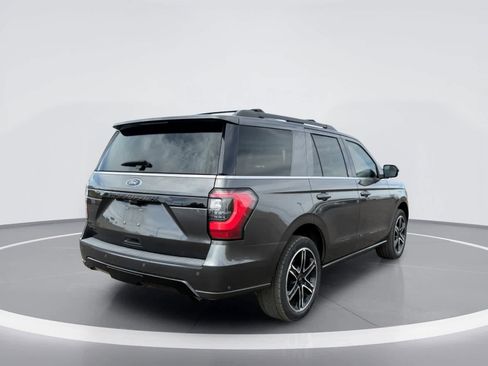 Used 2021 Ford Expedition Limited AWD/4WD image 4
