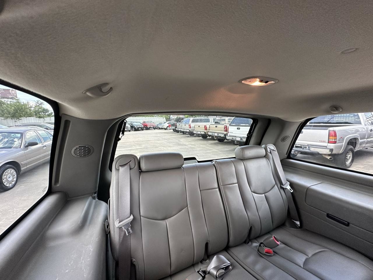 Used 2004 Chevrolet Tahoe LT w/ LT Preferred Equipment Group AWD/4WD image 75