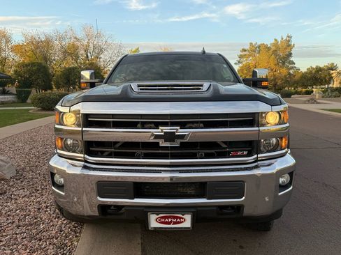 Used 2018 Chevrolet Silverado 2500 LTZ w/ Duramax Plus Package image 2
