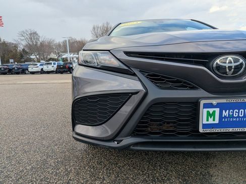 Used 2023 Toyota Camry SE image 10