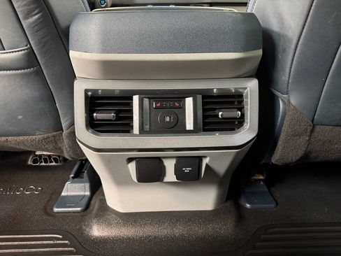 Used 2023 Ford F450 Limited w/ FX4 Off-Road Package image 19