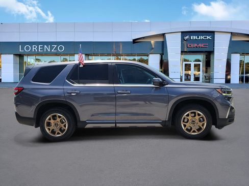 Used 2024 Honda Pilot EX-L image 4