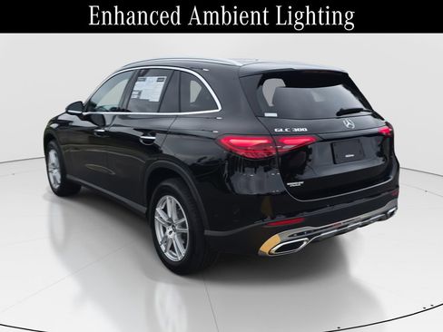Certified 2025 Mercedes-Benz GLC 300 4MATIC image 8