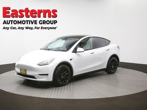 Used 2021 Tesla Model Y Long Range image 53