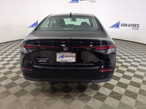 Certified 2025 Honda Accord SE image 12