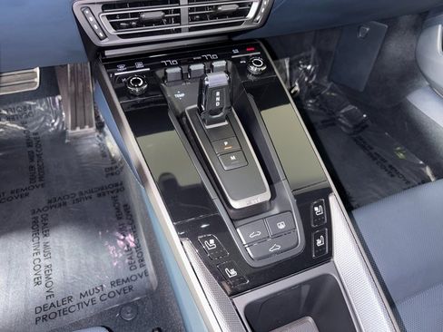 Used 2021 Porsche 911 Carrera image 31