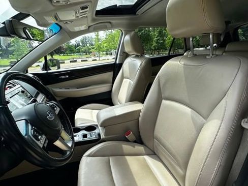 Used 2017 Subaru Outback 3.6R Limited AWD/4WD image 13