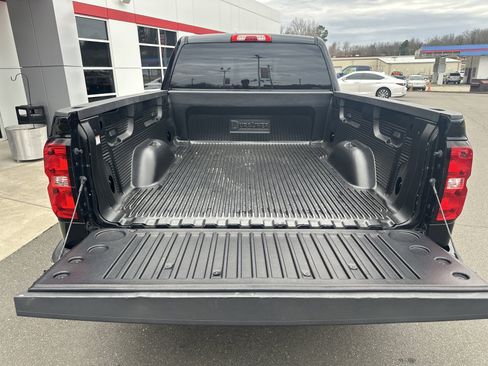 Used 2019 Chevrolet Silverado 1500 LT image 22