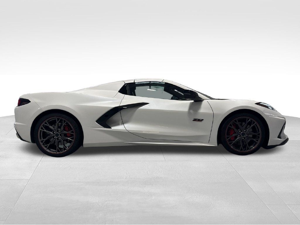 Used 2023 Chevrolet Corvette Stingray Premium Conv w/ Z51 Performance Package RWD image 53