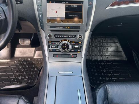 Used 2017 Lincoln MKZ Select w/ Select Plus Package AWD/4WD image 32