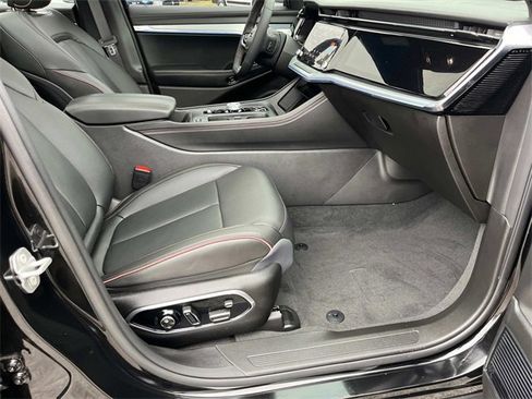 Used 2025 Jeep Wagoneer S Launch Edition image 13