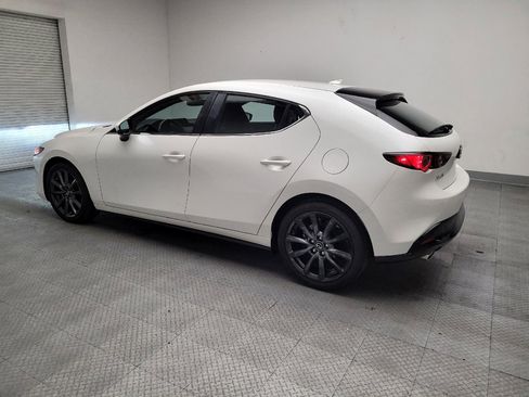 Used 2020 MAZDA MAZDA3 Hatchback w/ Preferred Package image 3