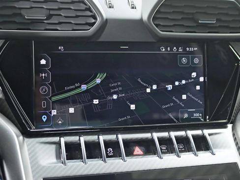 Used 2024 Lamborghini Urus S image 21