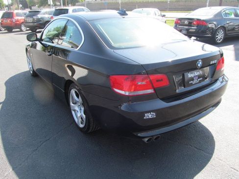 Used 2010 BMW 328i xDrive Coupe image 3