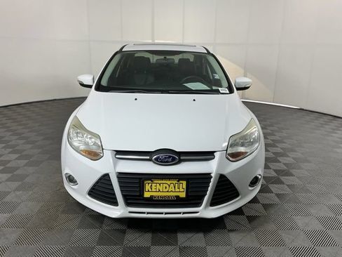 Used 2013 Ford Focus SE FWD image 2