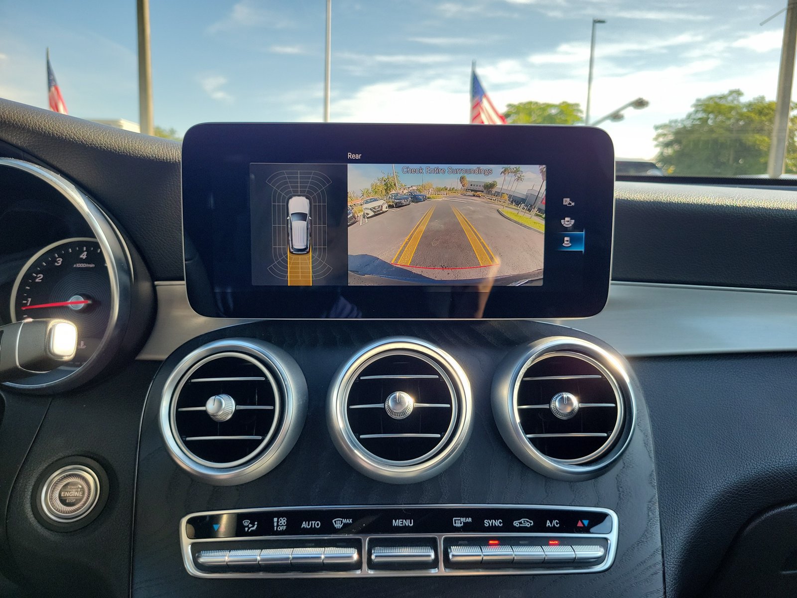 Used 2022 Mercedes-Benz GLC 300 image 25