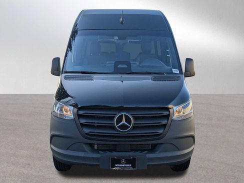 New 2025 Mercedes-Benz Sprinter 2500 image 2